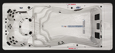 MP Momentum Deep Swim Spa.